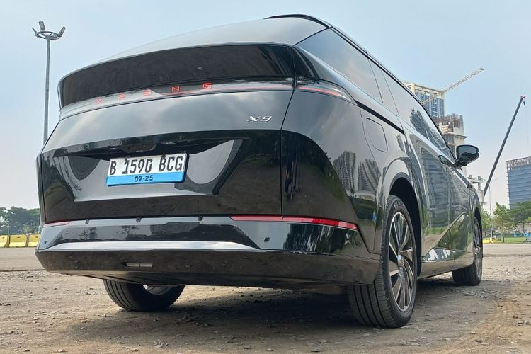 Test drive MPV listrik Xpeng X9