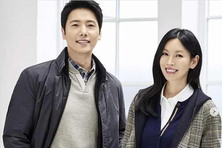 Pasangan aktris Kim So Yeon dan aktor Lee Sang Woo