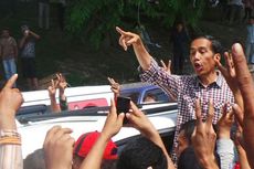 Dukung Jokowi, Aksi Cap Jempol Darah di Kain 50 Meter