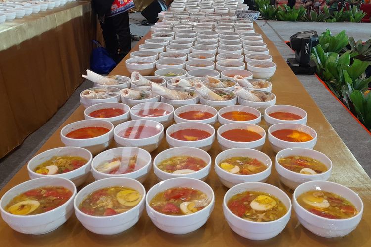  Culinary Wedding Festival 2023 meraih rekor dari Museum Rekor Indonesia (MURI) berupa penyajian 62 jenis sup terbanyak pada pembukaannya di Sasana Kriya, TMII, Jumat (322023). 