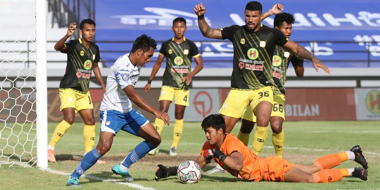 Suasana laga Barito Putera vs Persib Bandung di Stadion Kapten I Wayan Dipta, Gianyar, pada Kamis (31/3/2022).