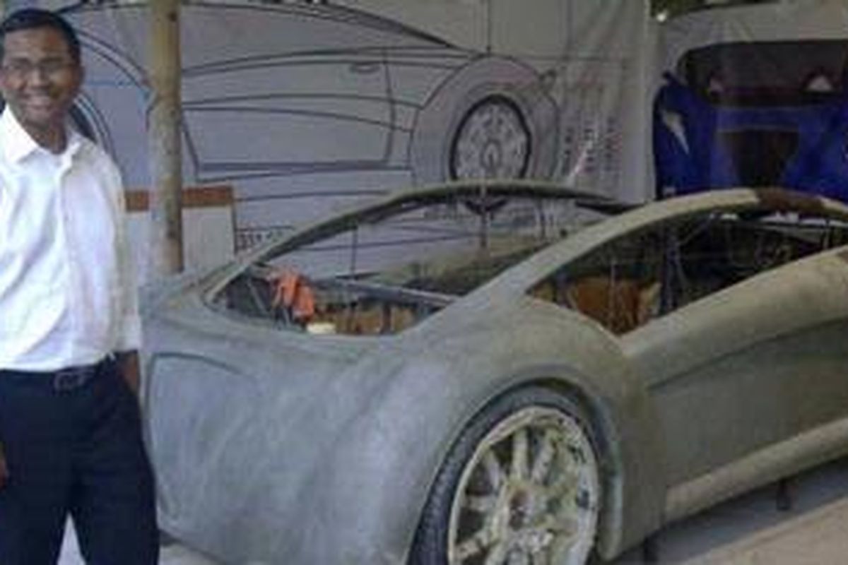 Menteri BUMN Dahlan Iskan pesan dua unit mobil listri sekelas Ferrari, Rabu (16/6/2012).