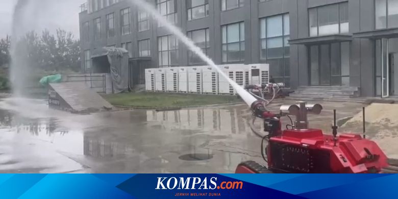 Damkar Surabaya Bakal Datangkan Robot Senilai Rp 18 M untuk Padamkan Api di Tempat Bahaya