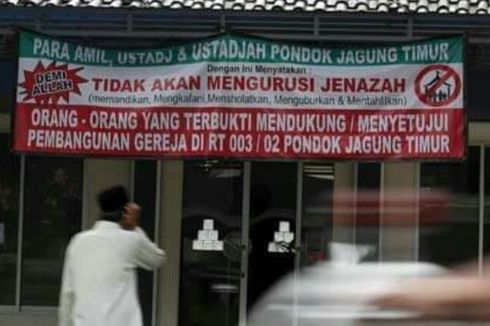 [KLARIFIKASI] Spanduk Tolak Mandikan Jenazah Pendukung Pembangunan Gereja di Serpong