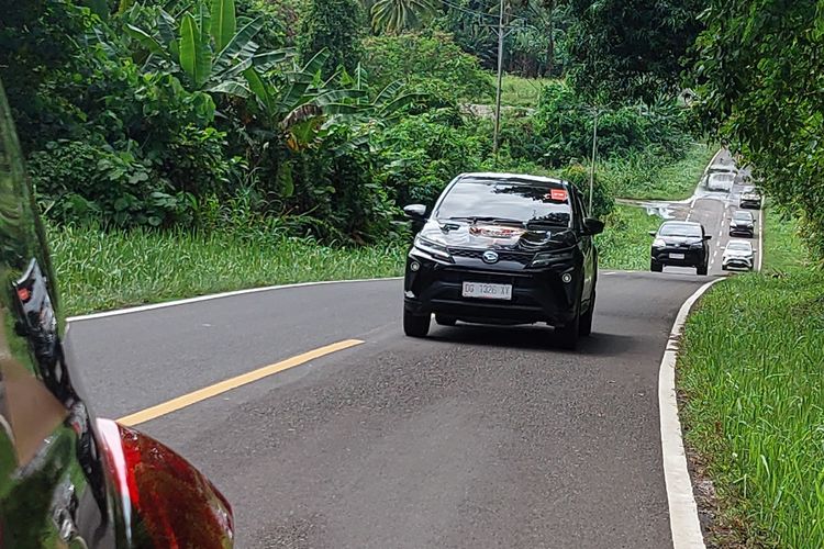 Daihatsu Terios 7 Woonders menuju Halmahera-Jailolo