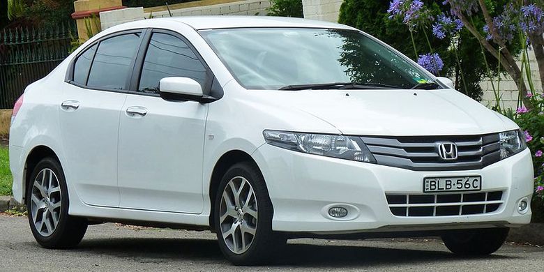 Honda City GM2 sebagai generasi ketiga dari Honda City di Indonesia