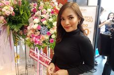 Pakai Makeup 3 Kali Setiap Hari, Ini Kiat Rachel Goddard Rawat Wajah