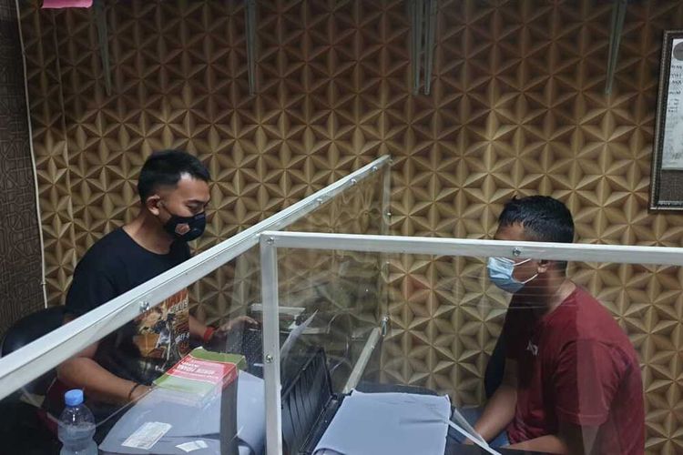 Sebuah minimarket di Lebak Banten dibakar pegawainya sendiri untuk menghilangkan jejak setelah mencuri uang Rp16.000.000, Rabu (21/1/2021)