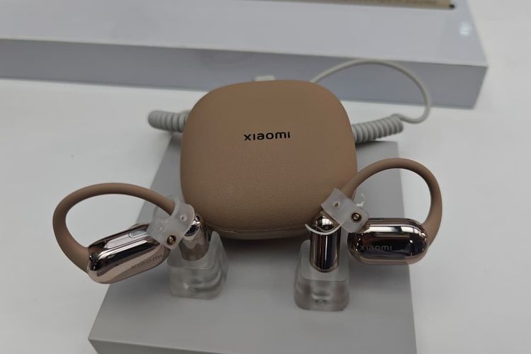 Xiaomi OpenWear Stereo Pro rilis di Indonesia pada Selasa (30/9/2025), bersamaan dengan ponsel Xiaomi 15T series serta Xiaomi Watch S4 41 mm.