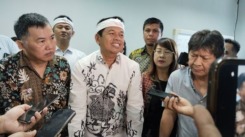 Elektabilitas Dedi Mulyadi-Erwan Setiawan Unggul di "Kandang Banteng" Jabar
