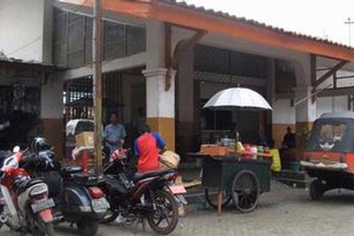 Stasiun Duri akan dijadikan stasiun utama transportasi kereta api lingkar luar. Nantinya langsung terhubung dengan Bandara Soekarno Hatta.