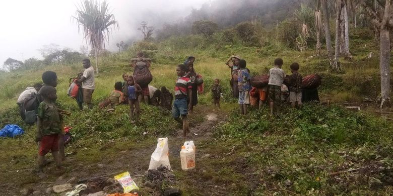 Tentara Pembebasan Nasional Papua Barat, Organisasi Papua Merdeka (TPNB-OPM) menyebut banyaknya pengungsi dan korban yang berjatuhan adalah sebagai 'risiko dari perang' 