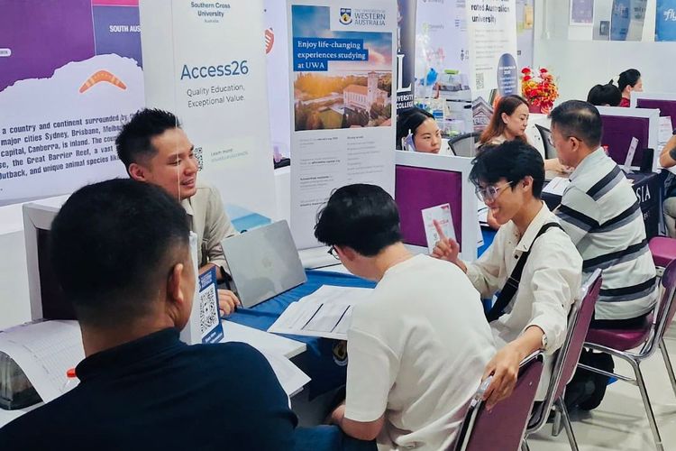 Australia Jadi Primadona, Minat Studi di Luar Negeri Anak Muda Surabaya Meningkat