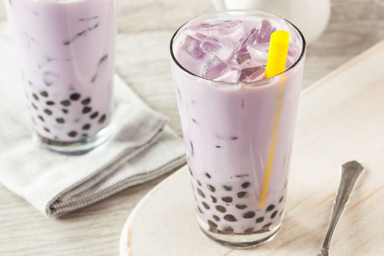 Ilustrasi taro boba atau taro bubble tea, salah satu minuman kekinian yang cukup populer.
