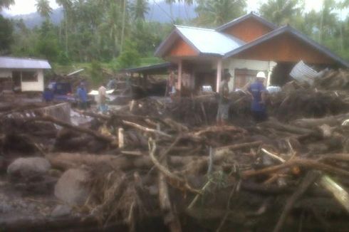 Banjir di Minahasa Tenggara, 60 Rumah Rusak, 1 Orang Hilang