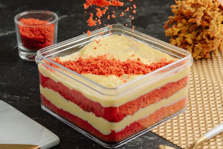 Ilustrasi dessert box red velvet. 