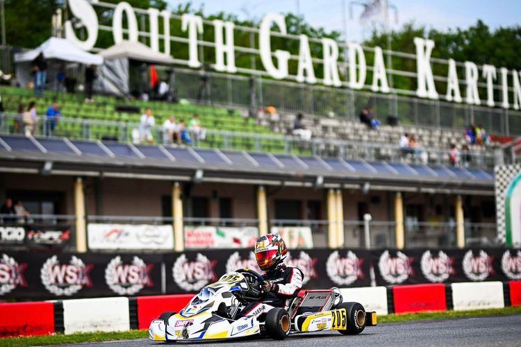 Sapu Bersih Kemenangan, Pebalap Qarrar Firhand Puncaki Klasemen WSK Euro Series 2026