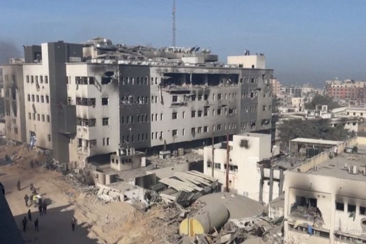 Kondisi RS Al-Shifa di Kota Gaza Palestina usai serangan pasukan Israel selama dua minggu ini.