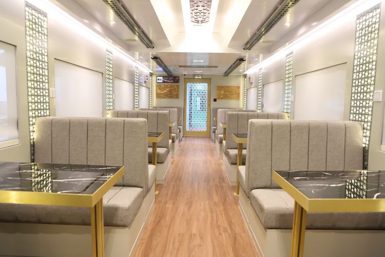 Interior Kereta Suite Class Compartment.