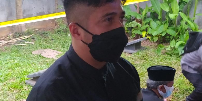 Irfan Hakim Sebut Syekh Ali Jaber Yang Mengajarinya Mendalami Al Quran Halaman All Kompas Com Irfan Hakim Sebut Syekh Ali Jaber Yang Mengajarinya Mendalami Al Quran Halaman All Kompas Com