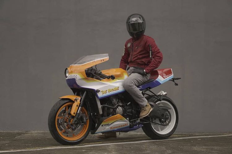 Motor custom Kawasaki Ninja ZX-6R bergaya motor balap jadul garapan Katros Garage dan RC Motogarage