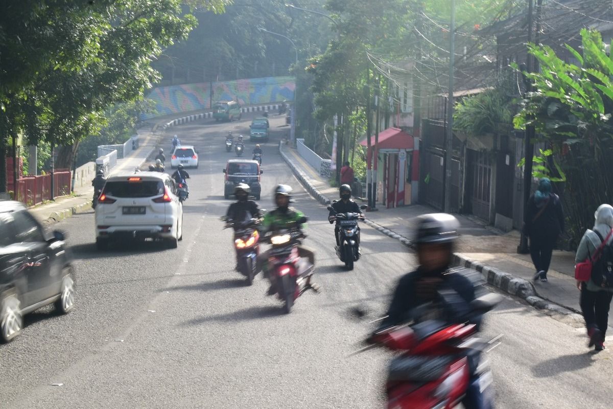 Polda Jabar telah menerapkan tilang poin d Jawa barat, bagi pengendara motor terlibat kecelakaan dan mengakibatkan kematian, ada poin tilang dengan batasan tertentu sehingga pengendara diajukan cabut sim.