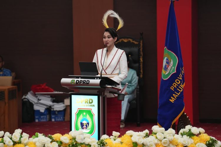 Momen Gubernur Sherly Tjoanda Matikan Mikrofon di Paripurna DPRD Malut: Percuma Kalau Begitu...