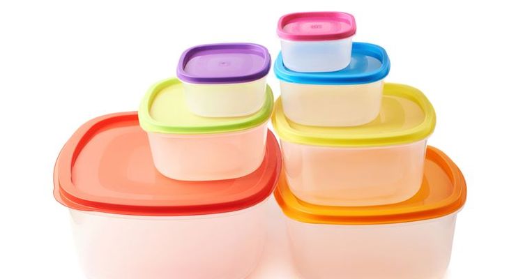 Wadah Makanan Plastik Berjamur, Sebaiknya Dicuci atau Dibuang?