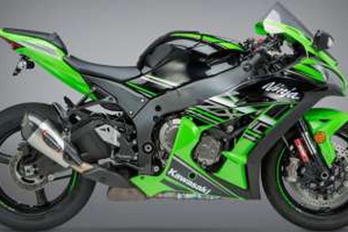 Kawasaki ZX-10R dengan knalpot Yoshimura terbaru.