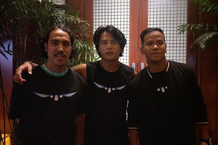 Randy, Ubay dan Rama Nidji dalam jumpa pers dan screening film Eggnoid di XXI Plaza Senayan, Jakarta Pusat, Kamis (28/11/2019).