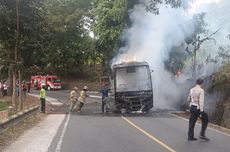 Bus MGI di Sukabumi Terbakar, 13 Penumpang Selamat