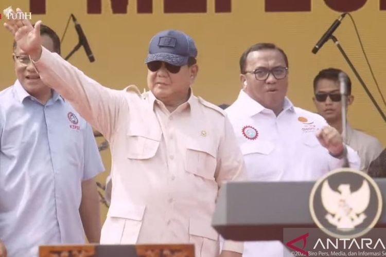 Tegaskan Komitmen Hapus Outsourcing, Prabowo: Tapi Kita Juga Harus Realistis