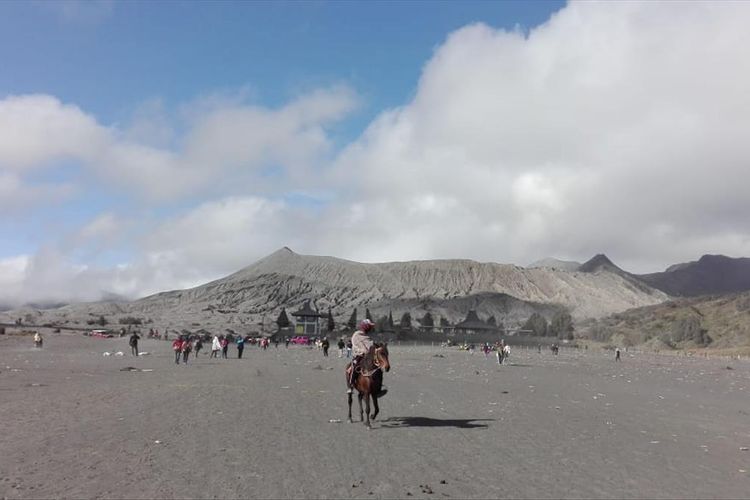 Situasi di kawasan Gunung Bromo, Sabtu (20/7/2019)