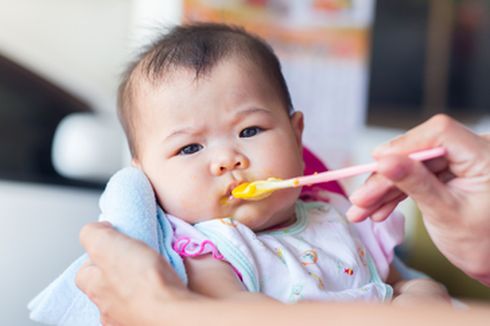 Kenali Gejala Alergi Makanan pada Bayi