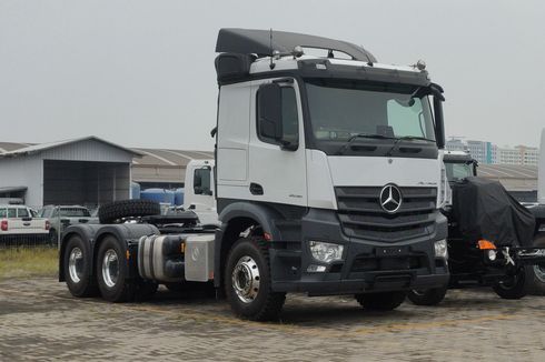 Jajal Mercedes-Benz Actros 2636, Truk Rasa Mobil Penumpang