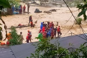 Ratusan Keluarga Terisolasi di Batu Busuak Padang Imbas Banjir Bandang Kembali Melanda