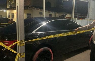 Penampakan Audi A6 yang disebut menabrak mahasiswi Cianjur, Selvia Amelia Nuraini. Mobil tersebut dijadikan sebagai barang bukti di Mapolres Cianjur.