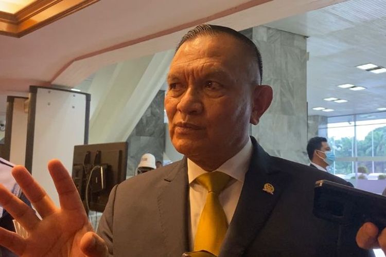 Sekretaris Jenderal (Sekjen) Partai Golkar Lodewijk F Paulus saat ditemui di Gedung DPR, Senayan, Jakarta Pusat, Selasa (14/3/2023). 