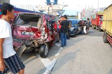 11 Kendaraan Terlibat Kecelakaan Beruntun di Bogor, Dua Luka Berat