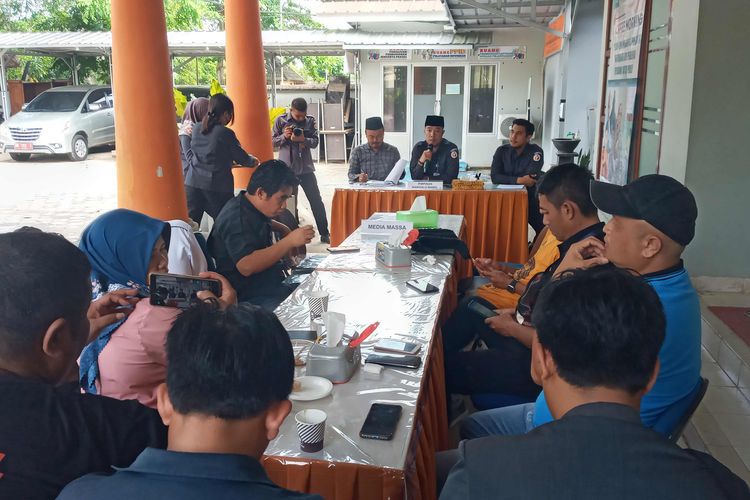 Coffee morning Bawaslu Bangka Belitung bersama awak media, Selasa (27/6/2023).