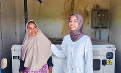 Bagaimana Pompa Air Tenaga Surya Membebaskan Perempuan di Pandan Indah