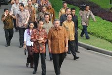 SBY Bertolak dari Istana Menuju Gedung MPR 