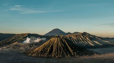 Polisi Buru Pencuri Koper Milik Turis Thailand di Gunung Bromo