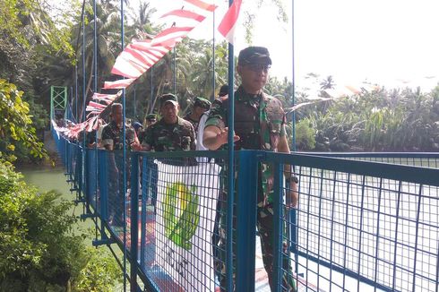 Resmikan Jembatan di Cijulang, Wakil KSAD Kenang Masa Kecil Suka Mandi di Sungai Cari Teritip