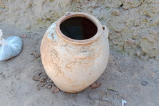 Guci Keramik Kuno Diduga Peninggalan Masa Dinasti Tang Abad IX Ditemukan di Klaten