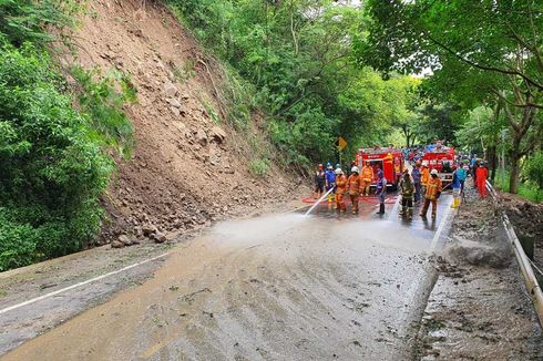 Sempat Tutup Total Akibat Longsor, Jalur Payung Kota Batu Dibuka Kembali