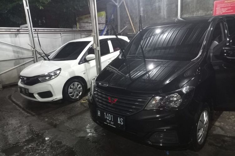 Pengusaha rental di Kota Semarang banjir pesanan. Kamis (21/4/2022)