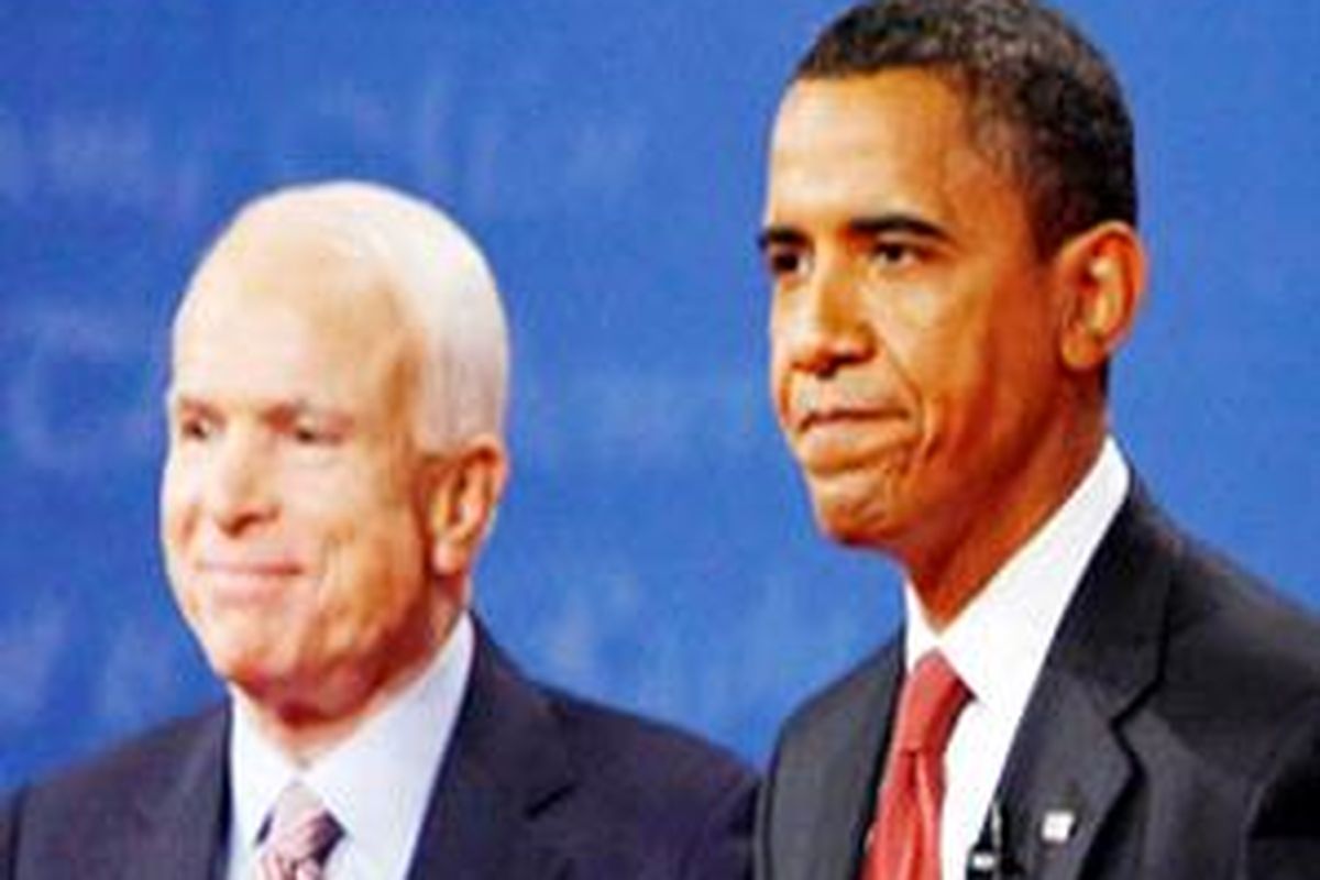 John Mc Cain (kiri), Barack Obama.