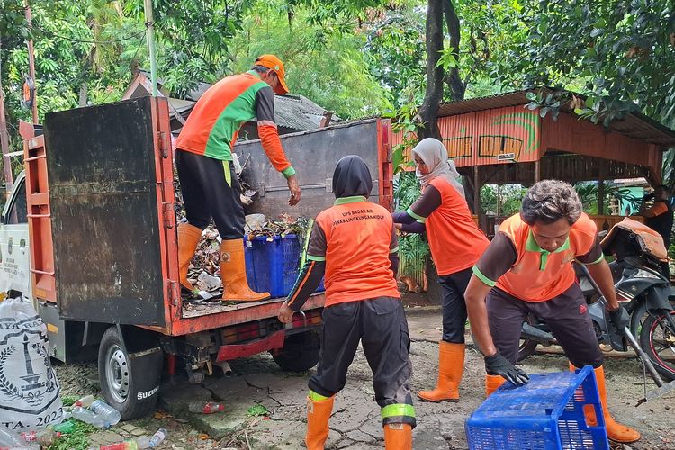 Sekda DKI Sebut Rapelan Upah PJLP Cair Oktober, Tunggu Validasi Kemendagri