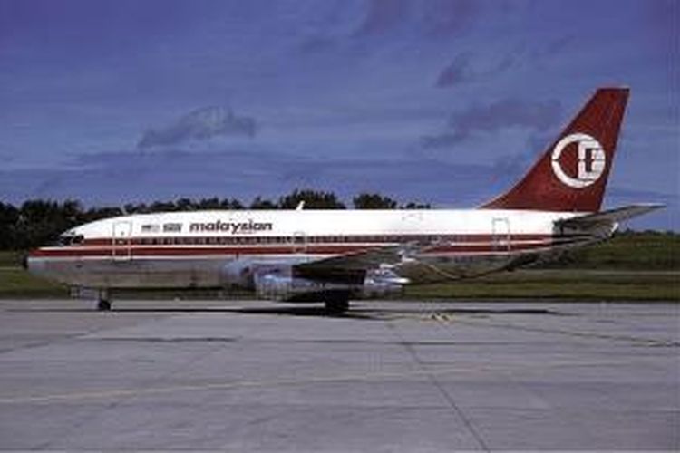 Boeing 737-200  Malaysia Airlines